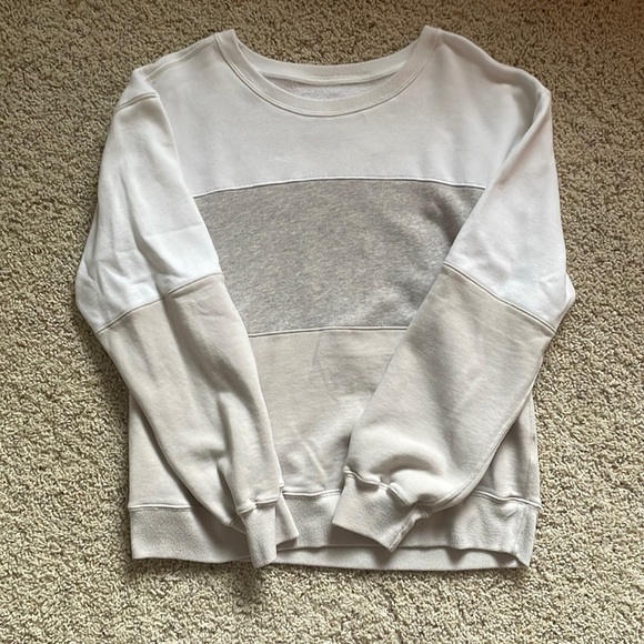 Abercrombie Colorblock Sweatshirt-M - Picture 1 of 3